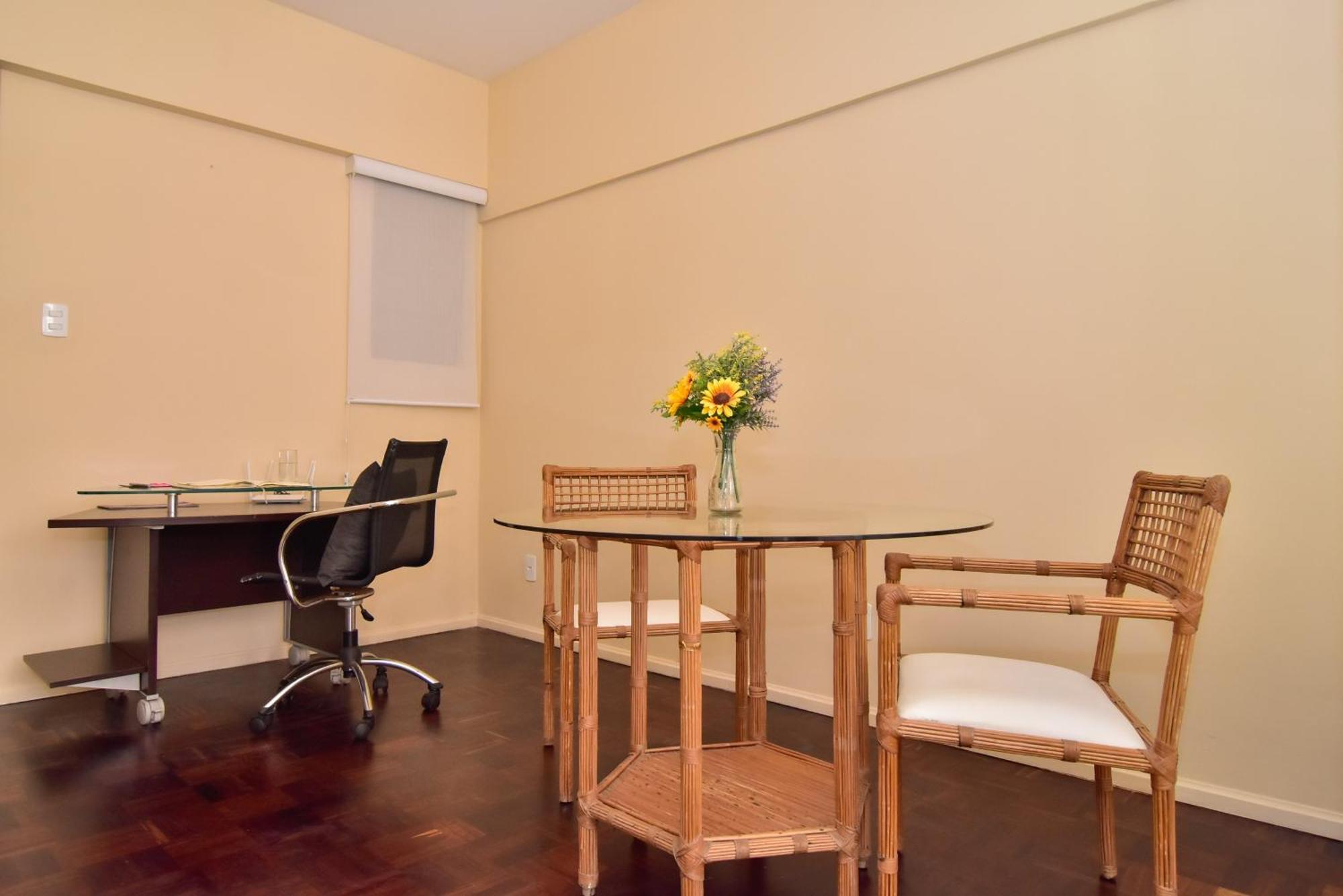 Custo Beneficio E Praticidade No Centro P1144 Apartamento