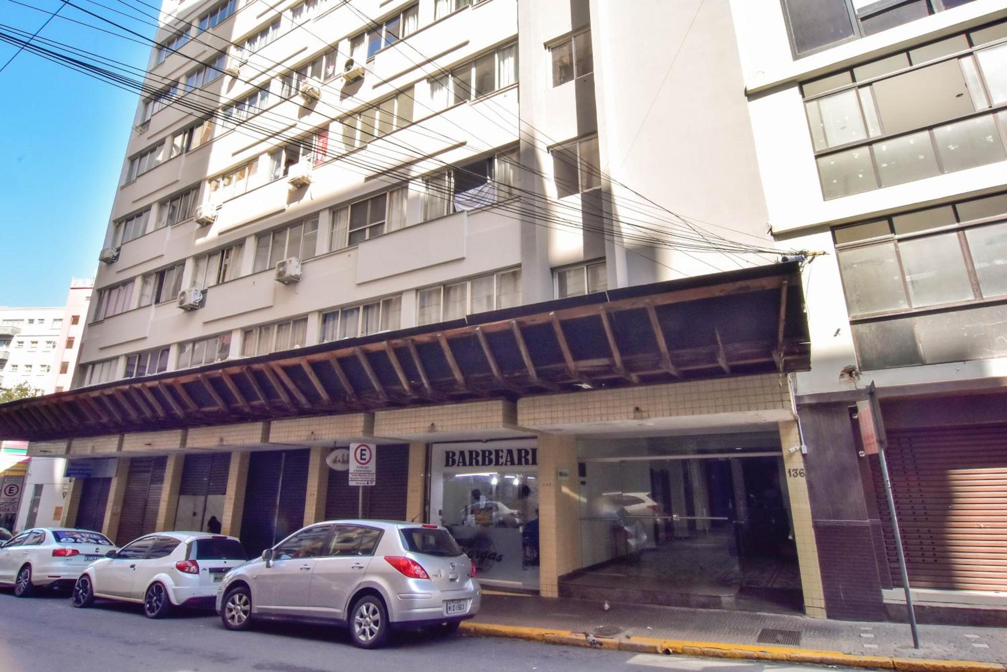 Apartamento Custo Beneficio E Praticidade No Centro P1144 *