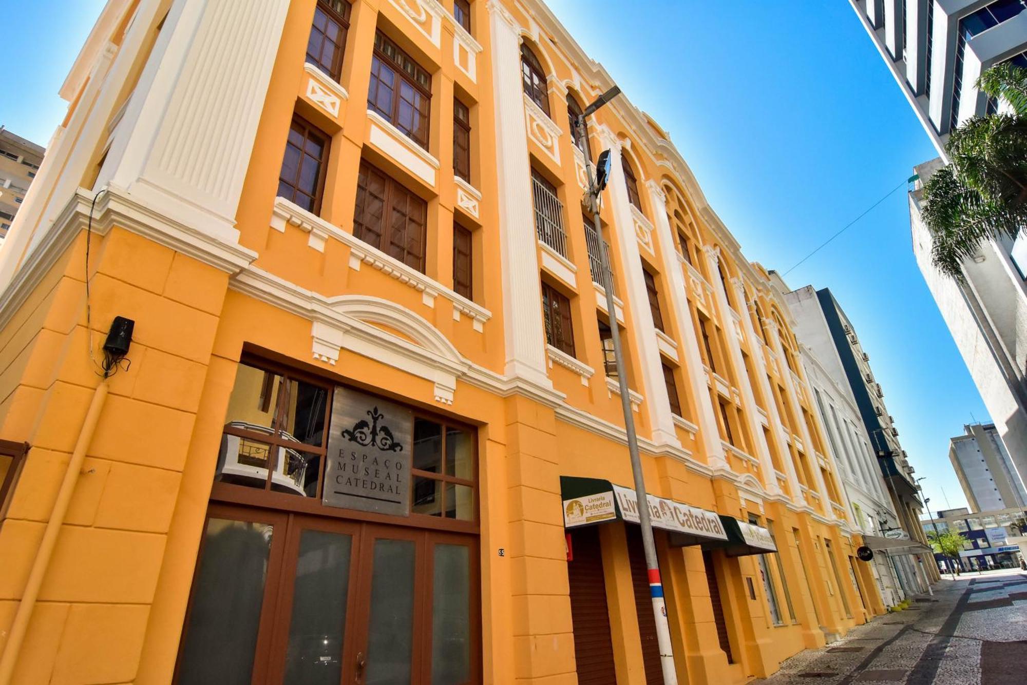 Custo Beneficio E Praticidade No Centro P1144 Apartamento Florianopolis